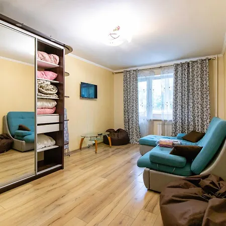 Apartment Kvartirkoff Na Geroev Dnepra 36 B *